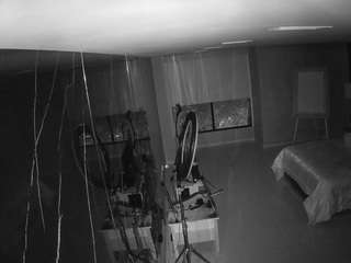 voyeurcam-casa-salsa-bedroom-14