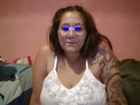 Envie d’un moment intime, complice et excitant… sans bouger de chez toi ?
Je te propose des sessions cam privées, où tu pourras profiter de moi en direct, m’admirer, me guider et partager tes fantasmes en toute discrétion.

° Ce que tu peux attendre :- Jeux sensuels en cam
- Discussions coquines et roleplay
- Réponses à tes envies, que tu sois dominant ou curieux
- Contenu personnalisé sur demande

Je suis douce, féminine et docile, mais aussi joueuse et ouverte…
À toi de me dire jusqu’où tu veux aller.