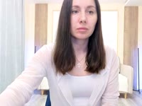 Hi, guys. My name is Anna. I really like to socialize and get to know new people. I love to wear nylon tights, stockings and heels. Let