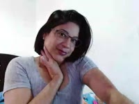 chico; soy una chica madura pero con ganas de experimentar un poco mas de la vida,