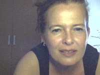 I am a Milf/Mature woman who likes eroticism and sensuality.Join me for a journey full of fantasies and pleasure.I speak English and Portuguese