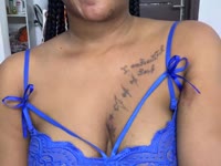 "Jeune femme pétillante, pleine de charme et de malice. J