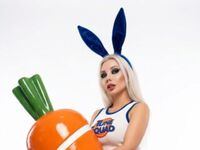 shaved pussy webcam BeataBeatrice