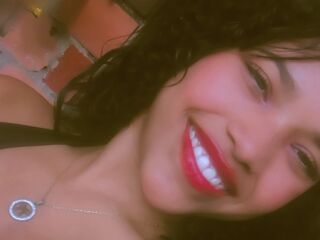 beautiful girlcam BrianaMarin