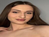 naked girl with cam GarnetWay