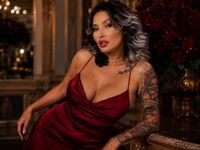 camgirl masturbating with dildo IssaSmith