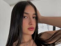 closeup MaddySims