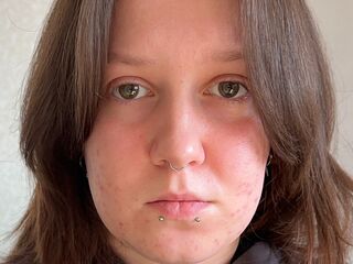 hot cam girl spreading pussy TieshaBevell