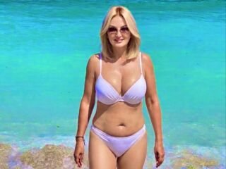 adult live web cam AnneNicolle