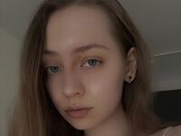 naked girl with webcam masturbating with vibrator EllieCornfield