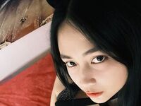 masturbating webcamgirl HoneyMendoza