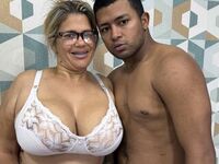 adult couple live cam AmandaAndMatheo