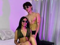 naked cam girl sucking cock AndretiAndCamila