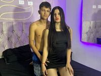 naked camcouple masturbating with vibrator LeslyAndJhonns