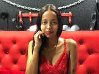 kinky girl cam LuisaCox