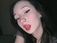 cam chat AccaBelow
