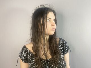 girl showing tits AdriaEntress