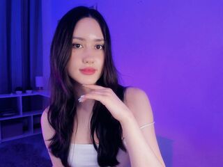 naughty camgirl fingering shaved pussy AislyApps
