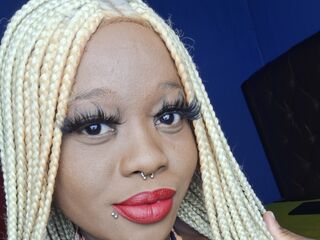 camgirl live AkeliaHampson