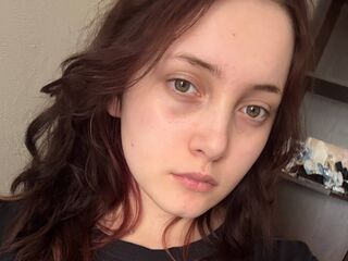 nude webcamgirl pic AmilyBens