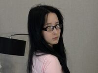 topless cam girl AnnelieseFlorio