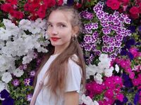 beautiful girl webcam AugustinaGravel