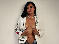 sex webcam chatroom BellaTruan