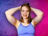 naughty camgirl masturbating with dildo BillieChills