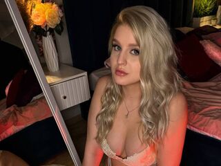 camgirl spreading pussy BlondieVi