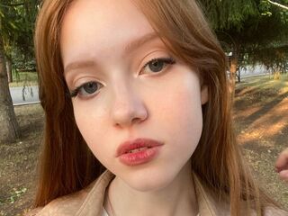 girl cam BrennaBonner