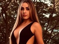 nude gamgirl BriaLuxe