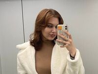 hot cam girl fingering pussy BrynnMeury