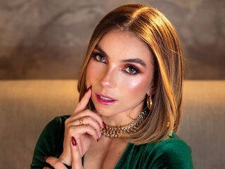 hot naked webcamgirl CamilaRhoa