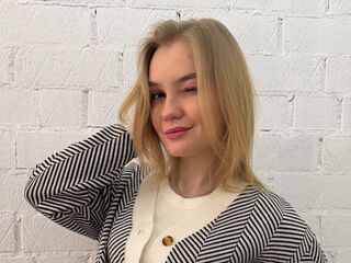 girl naked CamillaCapoccia