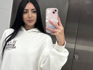 naked camgirl masturbating CamilleKilsa