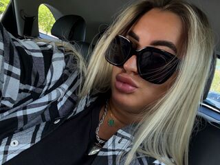 hot sex webcam CaraHarris
