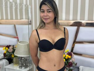 chat room webcam picture CarlyJoness