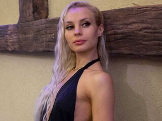 cam sex CathiGetsinger