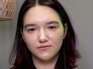 hot chatroom CecilleBonavita