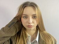 free webcam picture ChariseKuhnke