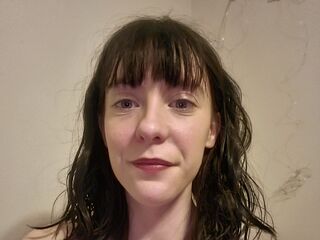 webcam babe CharlotteAnne