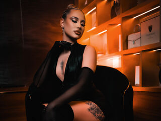 camgirl fingering wet pussy ChloeGracey