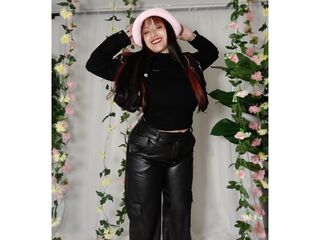 naughty cam girl masturbating CooperGabby