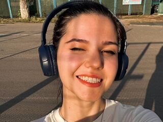 webcamgirl sexchat CraveEden