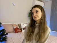 naughty camgirl masturbating CyrenaLuxe