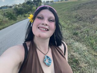 hot striptease web cam Daiseylyn