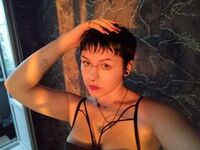 naked webcam girl DeniseHalle