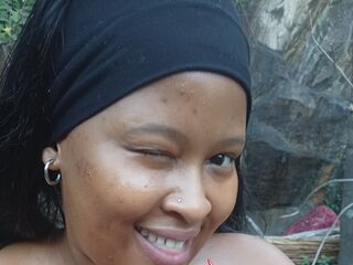 naughty web cam DoraPhillips