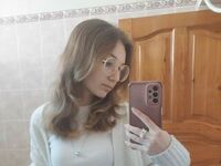 naked camgirl photo EdrisWauters