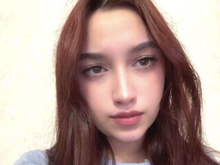 naked girl with webcam masturbating with sextoy EdwinaDenmark